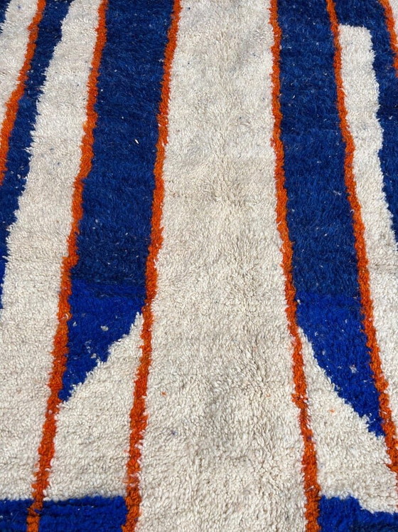 Image 1 of Handwoven Berber rug, traditional craftsmanship, size 150/250 cm