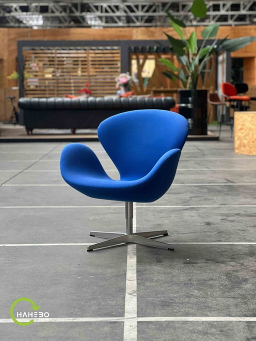 Fritz Hansen Swan Chair