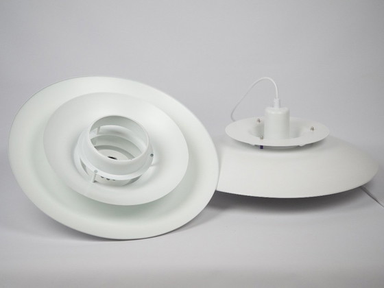 Image 1 of Paire de 2 suspensions vintage danoises des années 1980