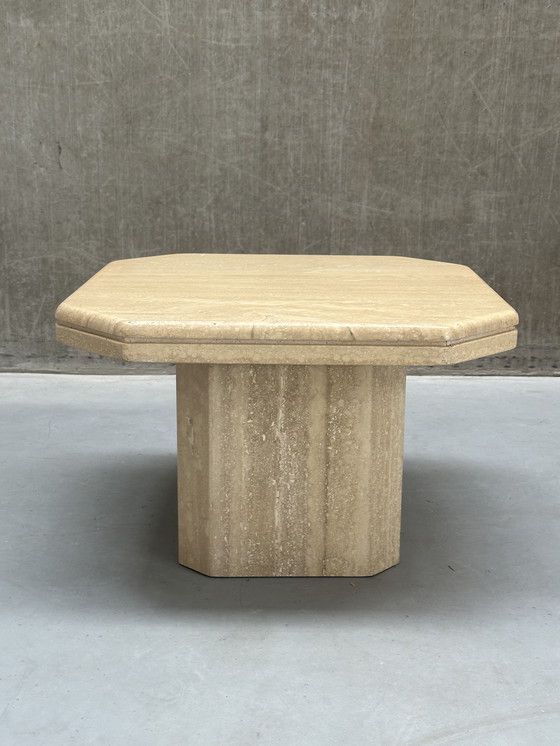 Image 1 of table d'appoint vintage en travertin