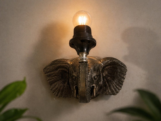 Image 1 of Set of 2 Vintage Elephant Wall Lamps – Hollywood Regency – Brass
