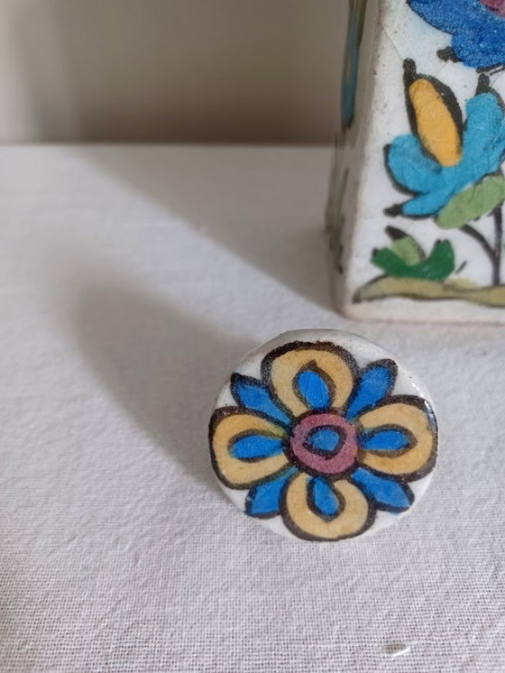 Image 1 of Antike persische Qajar-Keramikflasche mit Stöpsel – 19. Jahrhundert – Iznik-Stil