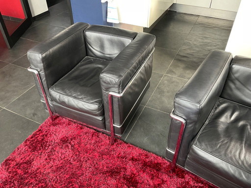 2 Armchairs Le Corbusier brand Cassina