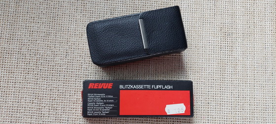 Image 1 of Cámara Revue Pocket 250, década de 1970