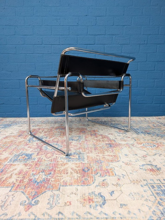Image 1 of Poltrona Wassily vintage, stile Marcel Breuer