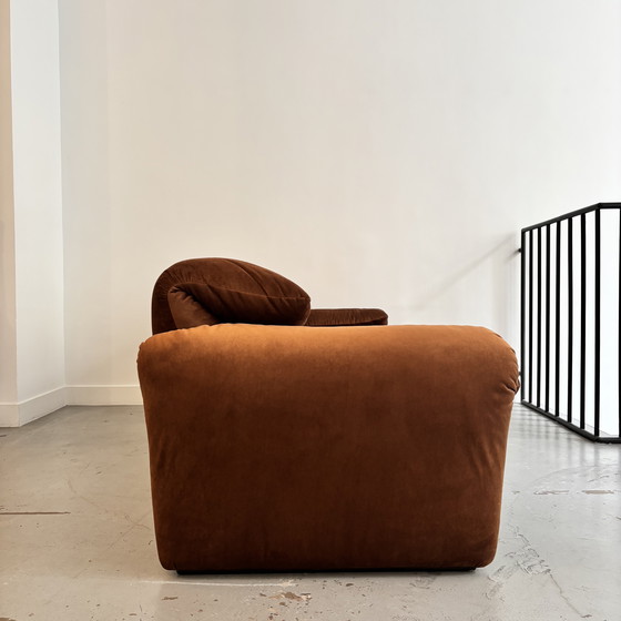 Image 1 of Maralungo sofa