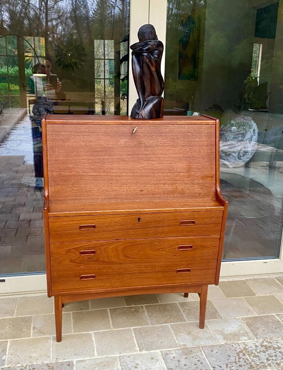 Image 1 of Secrétaire / bureau danois modèle 37 par Arne Wahl Iversen pour Vinde Møbelfabrik – Années 60.
