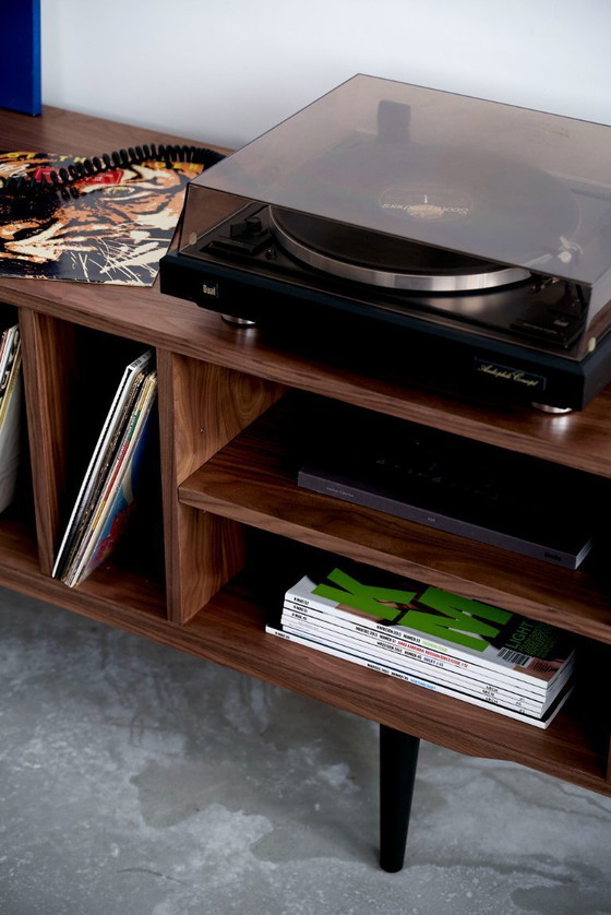 Image 1 of Mobile in vinile color noce O-S09