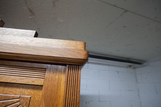 Image 1 of Armadio Art Déco in rovere intagliato - bottega fiamminga circa 1930