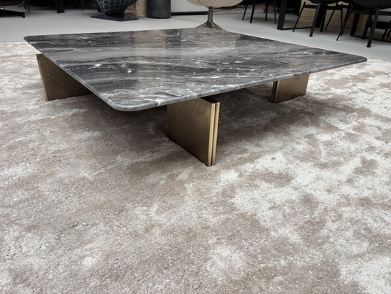 Image 1 of Minotti Yves coffeetable 120x120cm Grigio Orobico marble