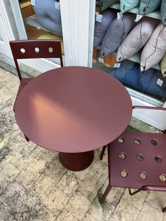 Image 1 of Juego de mesa Hay Cone en color rojo hierro