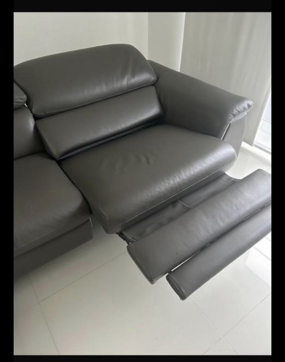 Image 1 of Divano angolare Chateau d'Ax "Baltic" - Pelle grigio scuro + reclinabile elettrico