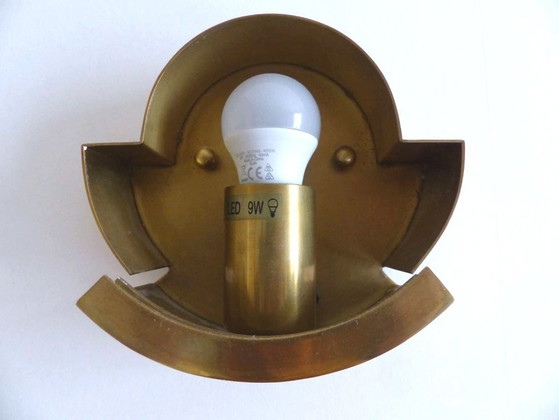 Image 1 of Zwei Wandleuchten des Modells „Melange“ aus Messing und Naturalabaster von VISUAL COMFORT, entworfen von Kelly Wearstler