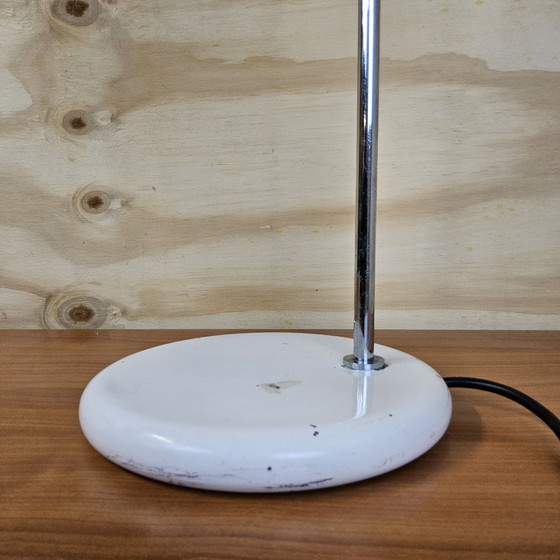 Image 1 of Lampada da tavolo industriale vintage cromata / lampada ad arco Anvia (anni '70) design olandese metà secolo lampada da tavolo