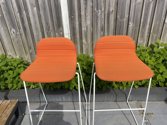Image 1 of 2 sgabelli da bar arancioni retrò vintage