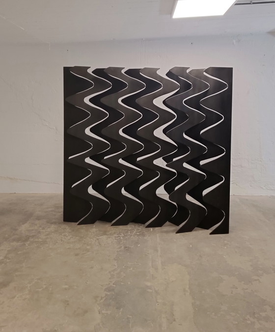 Image 1 of Geometric wavy wooden room divider screen 