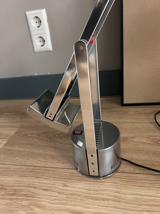 Artemide Tizio Schreibtischlampe – Tischlampen, Metall (photo 3 of 3)