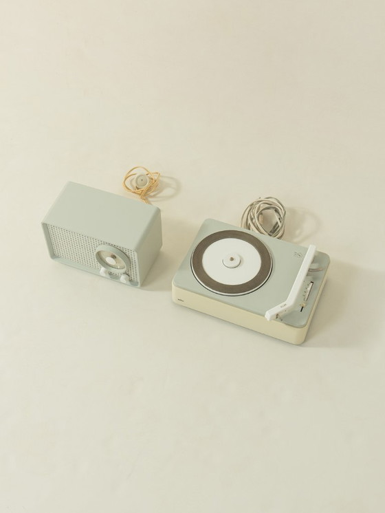 Image 1 of BRAUN Radio SK 25 & record player PCS 4 