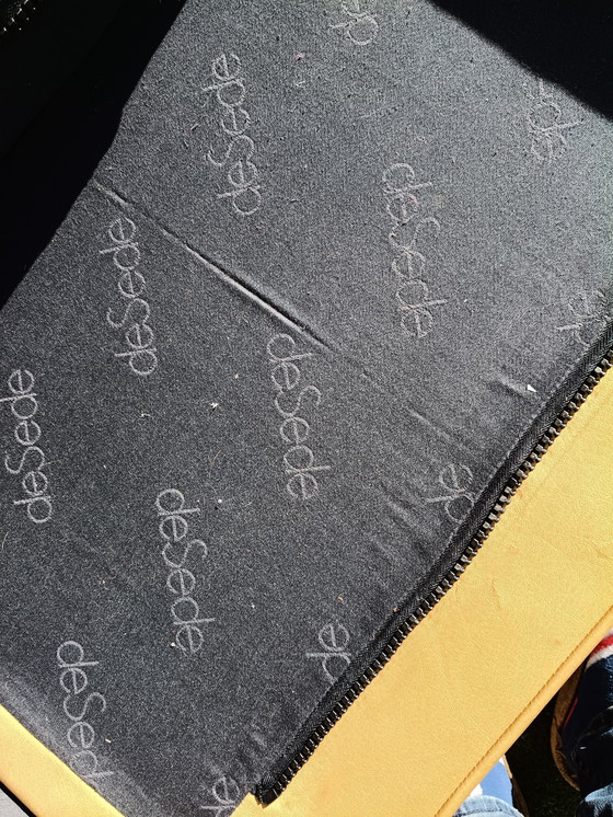 Image 1 of Conjunto completo de Sede de la década de 1970, modelo DS-44/47, de piel de búfalo gruesa.