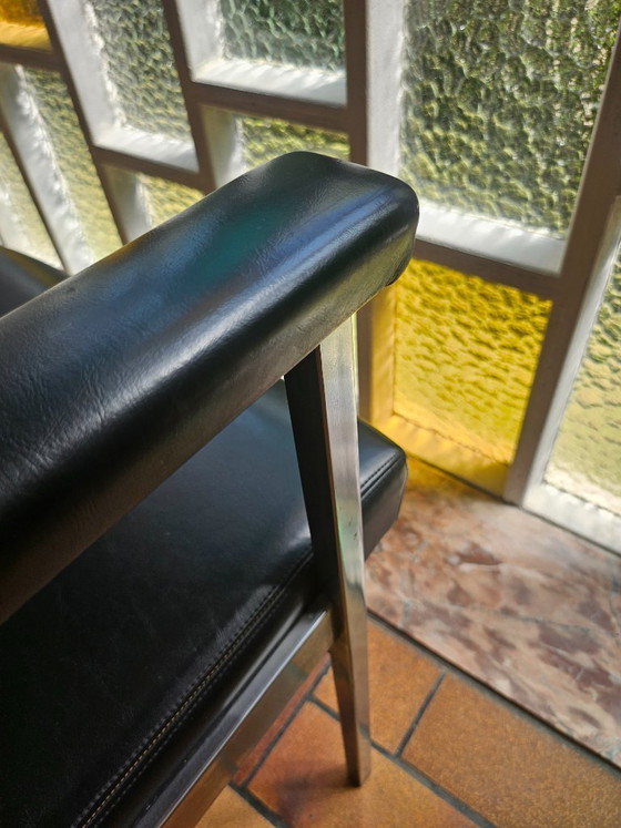 Image 1 of Sleek vintage design chair with armrests – 1970s
