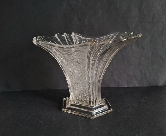 Image 1 of Art Deco crystal fan vase. Satin-finished floral motif in relief. "Czecoslovaque"