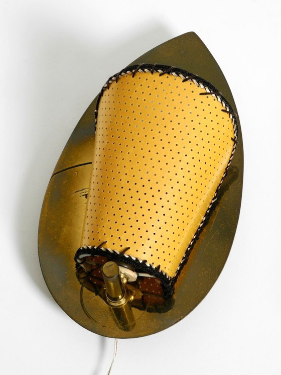 Image 1 of Deux ravissantes appliques murales originales en laiton de style Mid-Century Modern