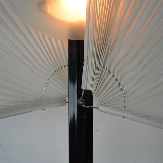 Image 1 of 1 x Butterfly floor light