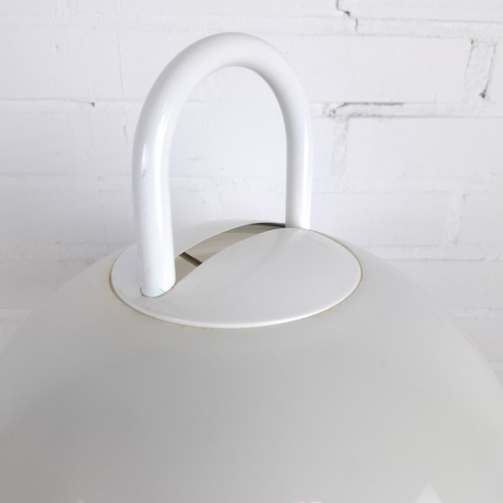 Image 1 of Vintage table lamp Massive