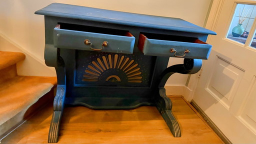Beautiful wooden side table/small desk with details