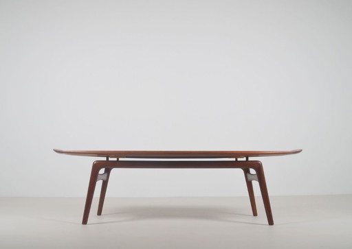 Table basse danoise « Surfboard » par Arne Hovmand Olsen pour Mogens Kold, années 1950
