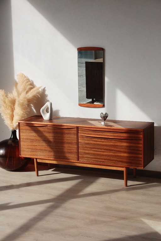 Vintage-Möbel aus Zebrano- und Walnussholz von Morris of Glasgow