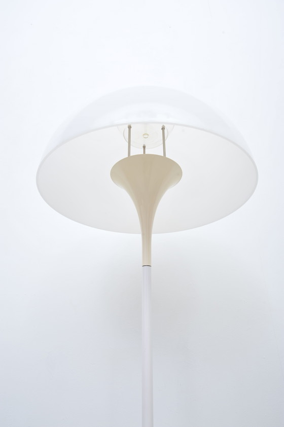 Image 1 of Lampada da terra Panthella di Verner Panton per Louis Poulsen