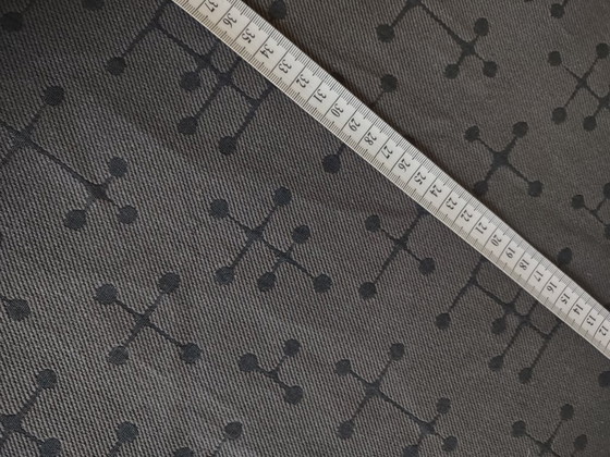 Eames Small Dot Pattern Maharam Fabric – Charles & Ray Eames, Cuscini, Cotton (photo 3 of 11)