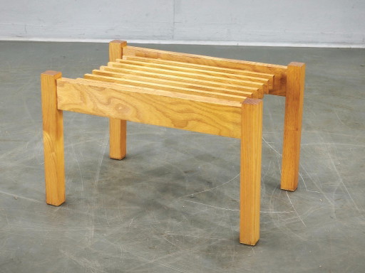 Mid-Century Pflanzentisch aus Eschenholz, Tschechoslowakei, 1960er Jahre