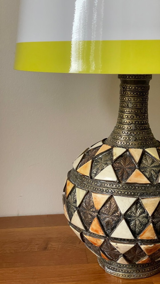 Image 1 of Vintage handgemaakte lamp, aardewerk en verzilverd metaal