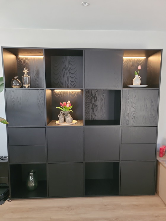 Image 1 of Zwarte vakkenkast Sevilla van Goossens