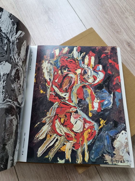 Image 1 of La grandiose monographie de Karel Appel signée