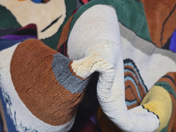 Alfombra de lana y seda anudada a mano "Horror Surgit" de Le Corbusier (300x200cm) – Wool (photo 8 of 9)