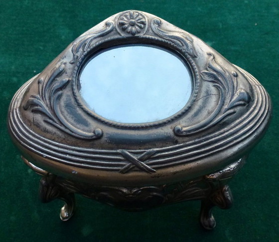 Image 1 of Portagioie in stile Art Nouveau con specchio