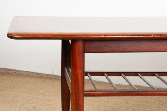 Image 1 of Grande tavolino in palissandro e tubi metallici, due livelli, Danimarca, anni '60.