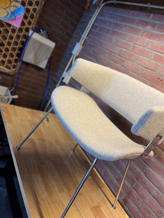 Image 1 of Artifort F63 fauteuil Geoffrey Harcourt zeldzame nieuw gestoffeerde Tweed wol "Danish Art Weaving".