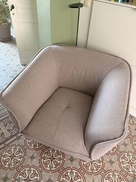 Designbank, fauteuil en voetenbank – Banken, Textile (photo 4 of 8)
