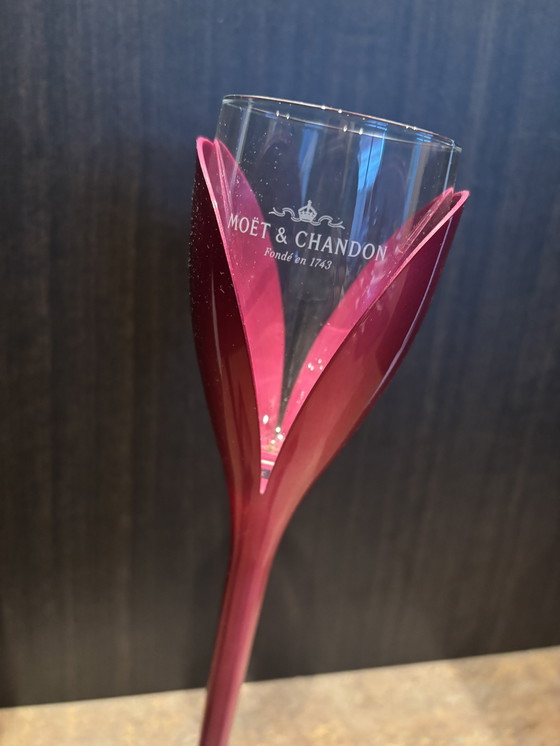 Image 1 of Moët & Chandon Rosé Impérial "The Book of Seduction" gift set excluding bottle! 