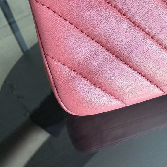 Image 1 of Chanel Classic Flap Medium - 25 cm Chevron-Lammleder, roségoldene Hardware, Serie 25