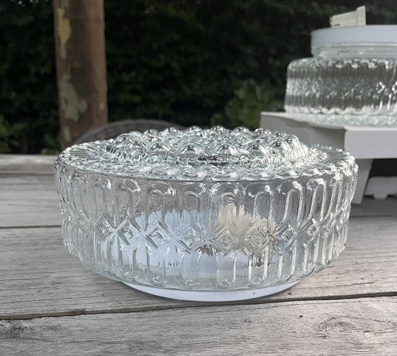 Image 1 of 4 vintage glazen plafondlampen massive 