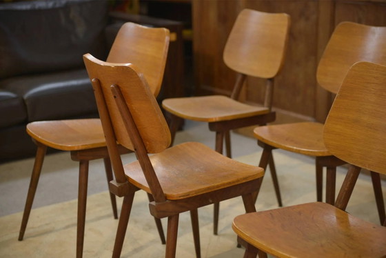 Set di 8 sedie in rovere degli anni '60. – Sedie da pranzo, Legno, Vintage (photo 10 of 11)