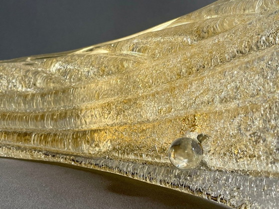 Image 1 of XL groot paar kunstglazen 90 kandelaars van Murano. Barovier en Toso stijl. Amberkleurige Graniglia en vergulde metalen frames.