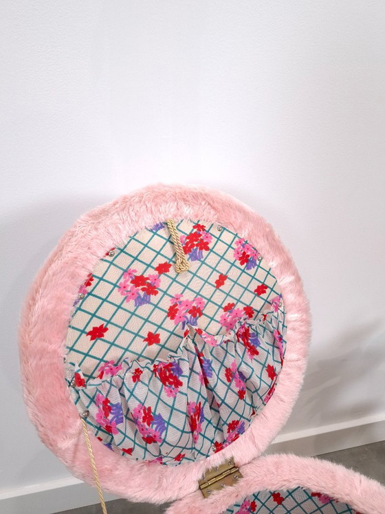 Pouf Rond Pivotant Moelleux Rose avec Couvercle et Pied Chromé – Poufs & repose-pieds, Chrome (photo 3 of 10)