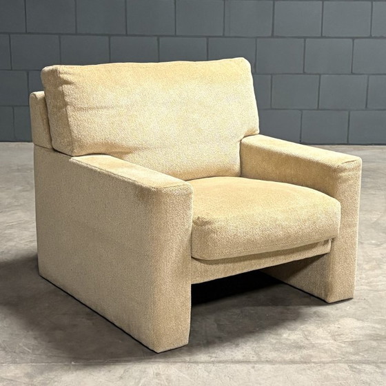 Zithoek met driezitsbank en fauteuil – Erpo International – Textile (photo 14 of 24)