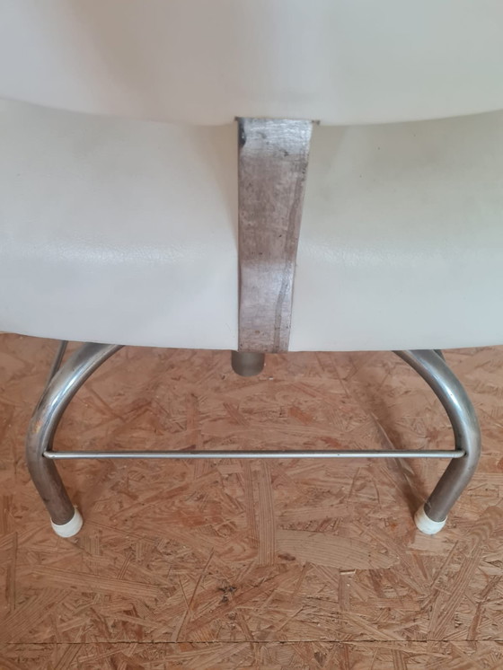 Image 1 of Witte Vinyl Salonstoel 1960's, VS
